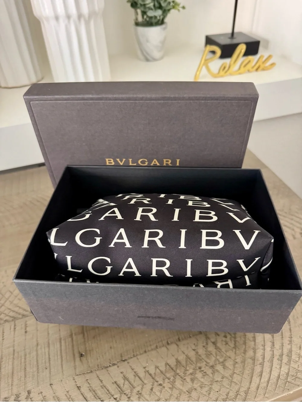 BVLGARI Black & White Logo Print Pouch with box